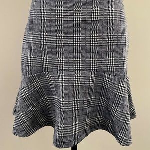 Banana Republic Ruffle Skirt